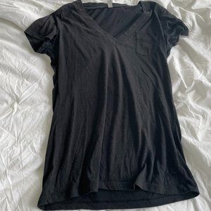Black vneck tshirt with pocket